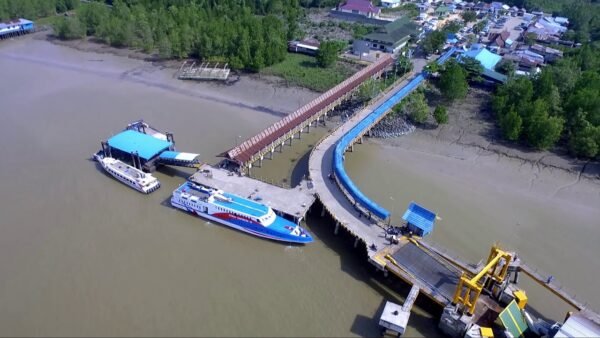 pelabuhan tanjung buton mengkapan