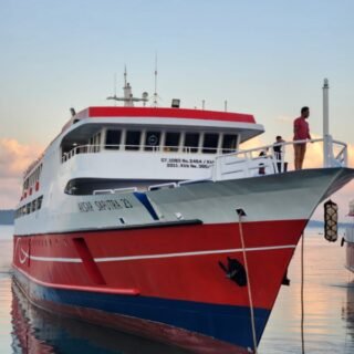 jadwal KM Akshar Saputra Tobelo ke Manado