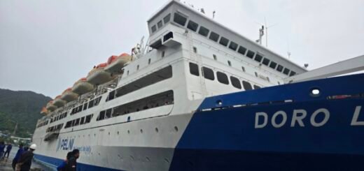 Kapal Pelni Dari Pantoloan Palu