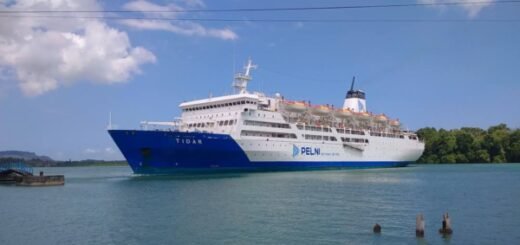 kapal pelni tidar