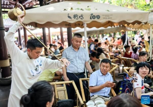Heming Tea House Chengdu - Photo by Xinhua