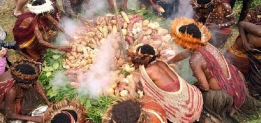 Masyarakat Suku Nduga Papua Tengah - Photo by Wikipedia