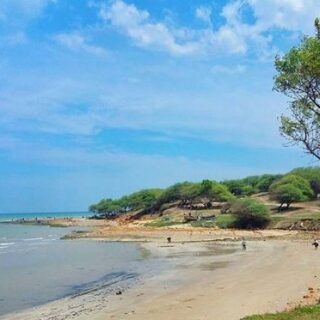 Pantai Sowan Tuban