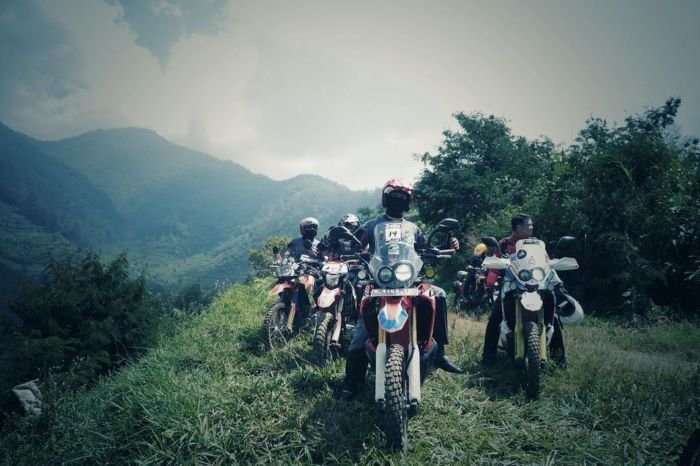 Touring Motor Besar di Labuan Bajo - Photo by Detik Travel