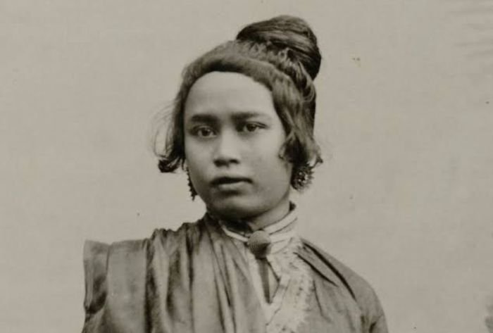 Pahlawan Wanita Pemberani Cuk Nyak Meutia - Photo by Google