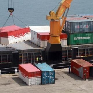 6 Jasa Kirim Barang ke Nabire Yang Terjangkau - Photo by Mas Cargo Express