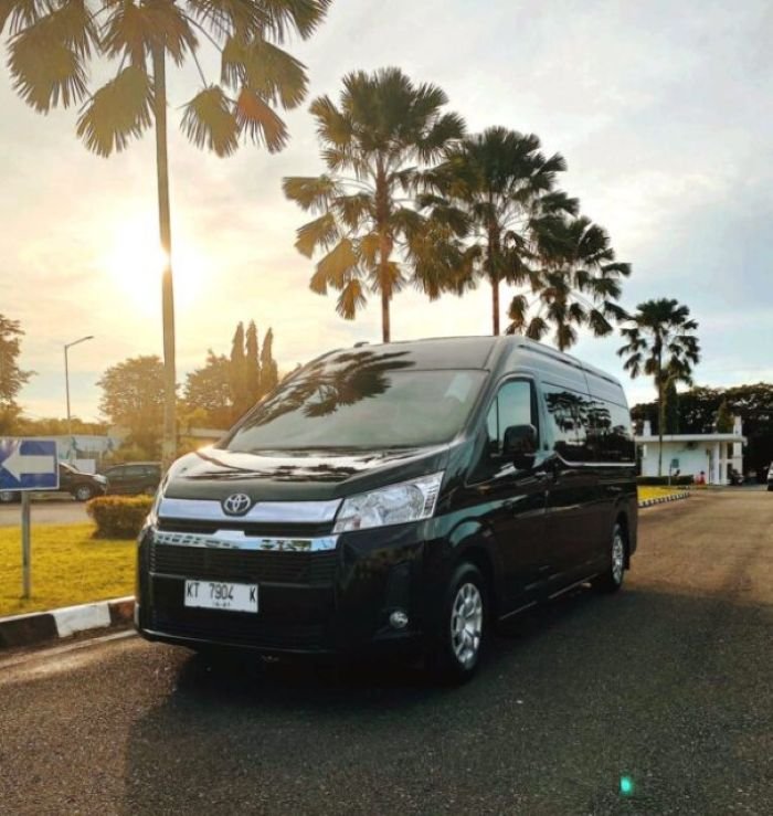 Senayan Rent Car Sewa Mobil di Balikpapan - Photo by Official Website