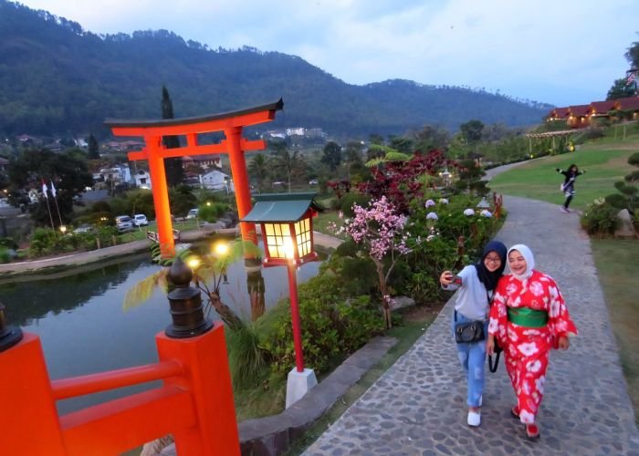 The Onsen Hot Spring Resort Sewa Villa di Malang - Photo by The Jakarta Post