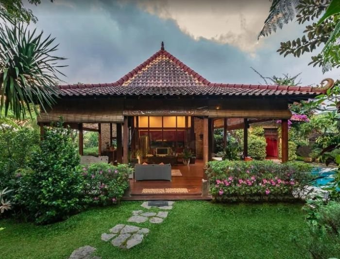 Villa Mulyono Batu Malang - Photo by Google